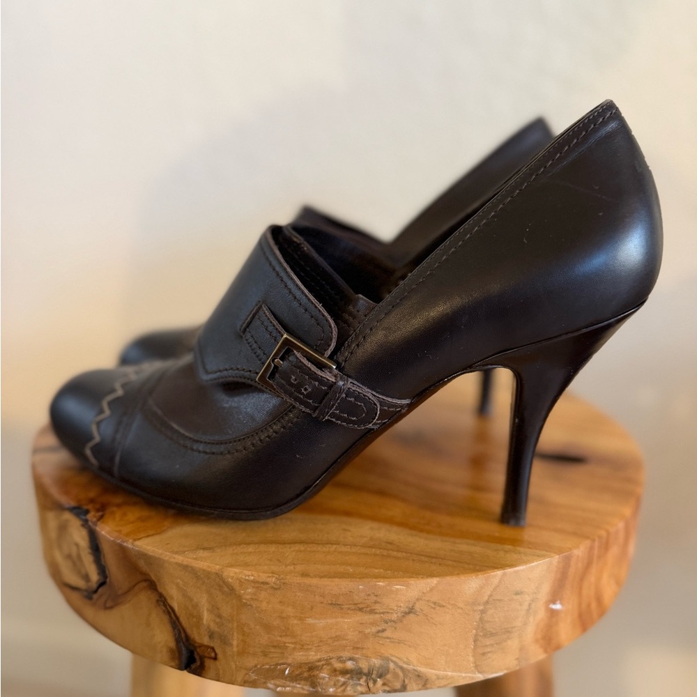 Salvatore Ferragamo Heels - Picture 4 of 12